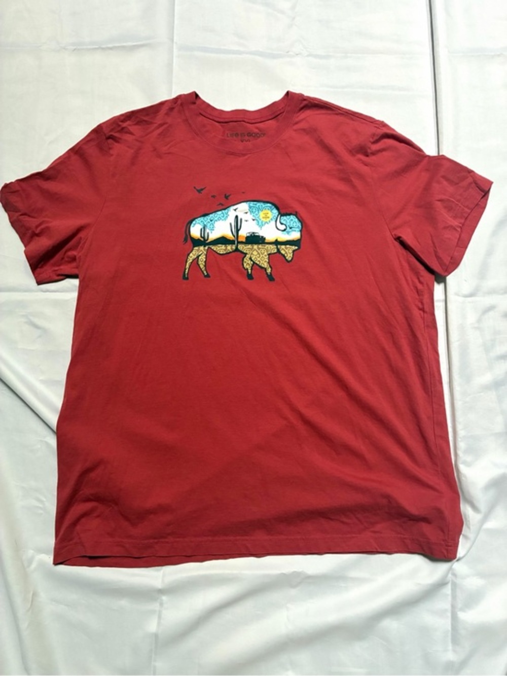 Life Is Good Men’s XXL Buffalo Desert Graphic Tee Red Cotton